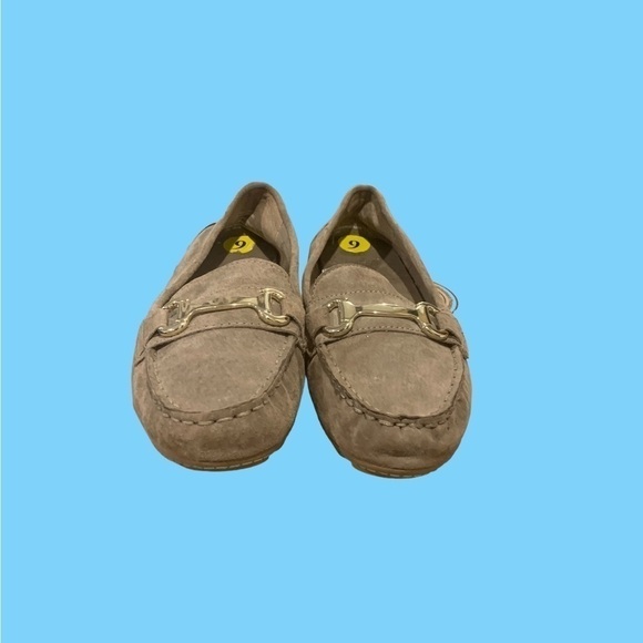 Cynthia Rowley Tan Suede Driving Shoes - Picture 10 of 11